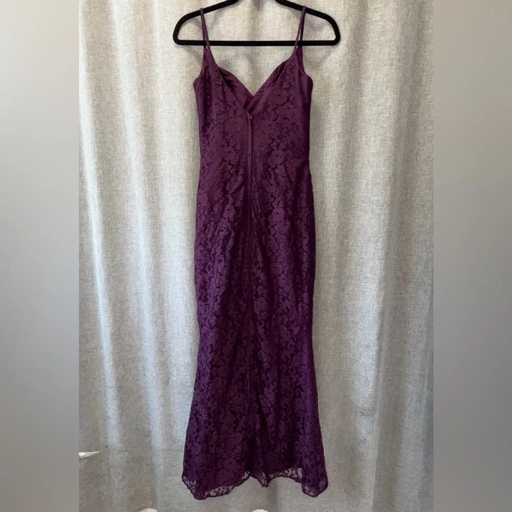 Bari Jay Strapless Gown in Deep Purple Lace size 8 - Picture 2 of 5